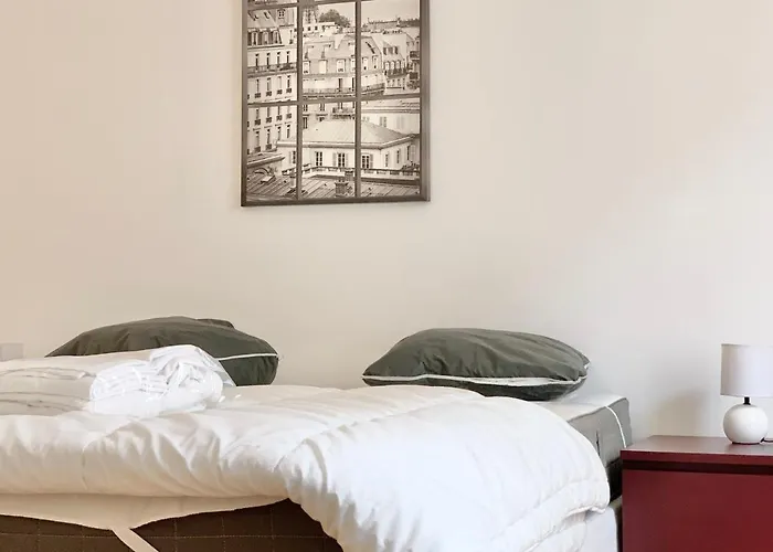 #J0 The Sweet Jaures Spacious T4 City Centre Tramway Balcony