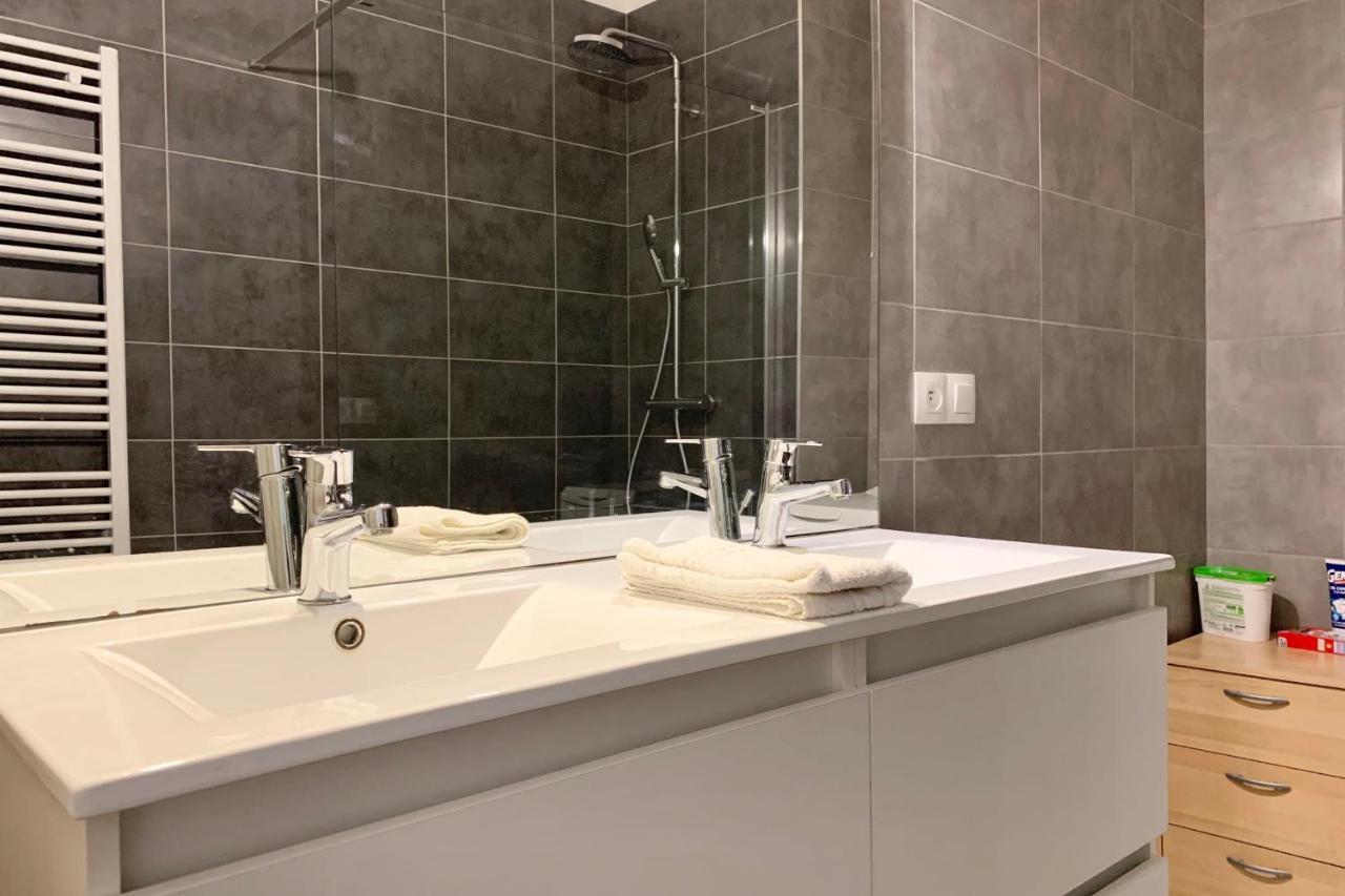 #j0 The Sweet Jaures Spacious T4 Centre Tramway Balcony Apartment